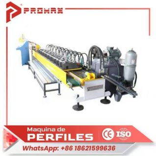 Máquina para fabricar paneles de techo de rejilla